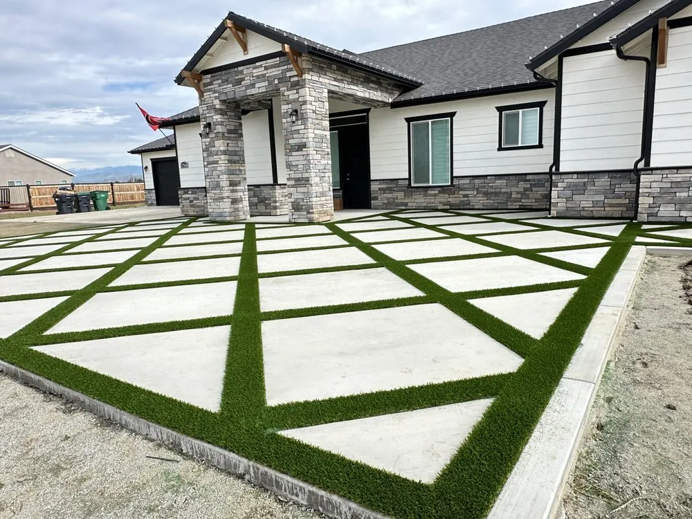 Expert outdoor landscaping in Visalia, CA - Saving Pro Landscaping