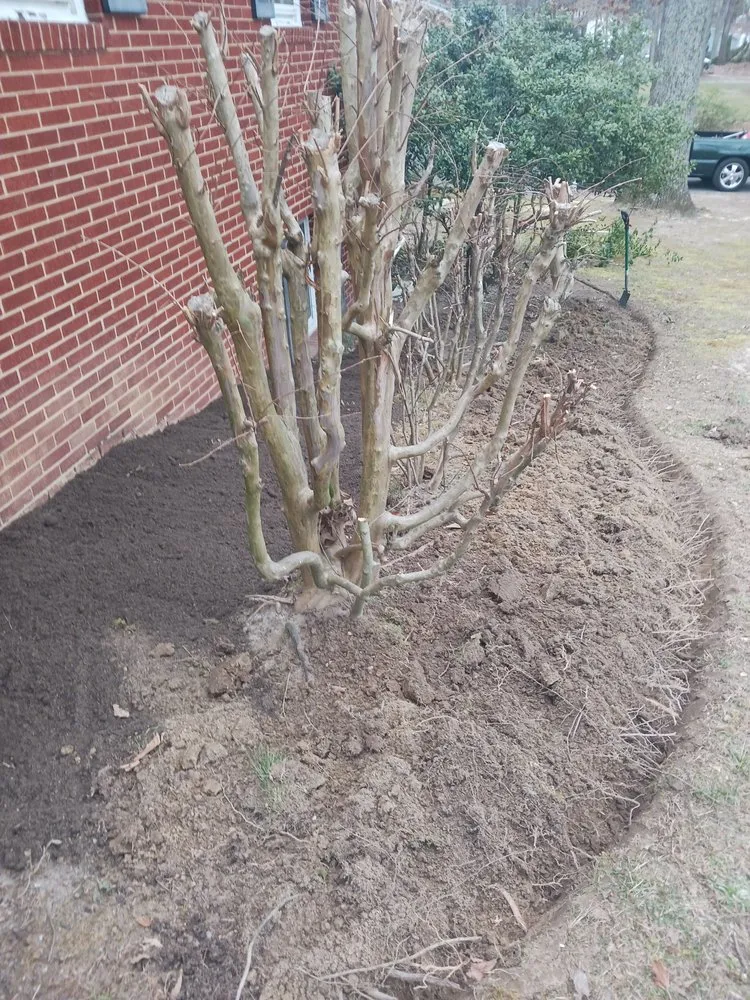 Custom landscape installation in Huntingtown, MD - Savoy Lawn Maintenance