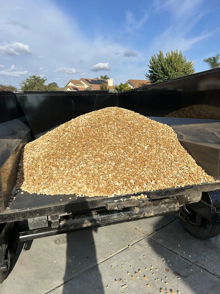 Professional lawn care service experts serving Fallbrook, CA - SAW Landscaping & Hauling