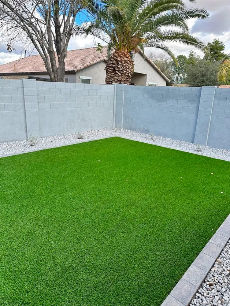 Top-rated outdoor landscaping in Fallbrook, CA by SAW Landscaping & Hauling