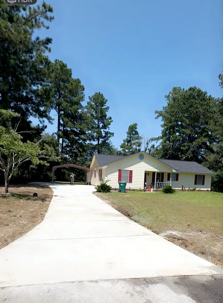 Local lawn mowing service experts serving North Augusta, SC - SAW Residential Maintenance