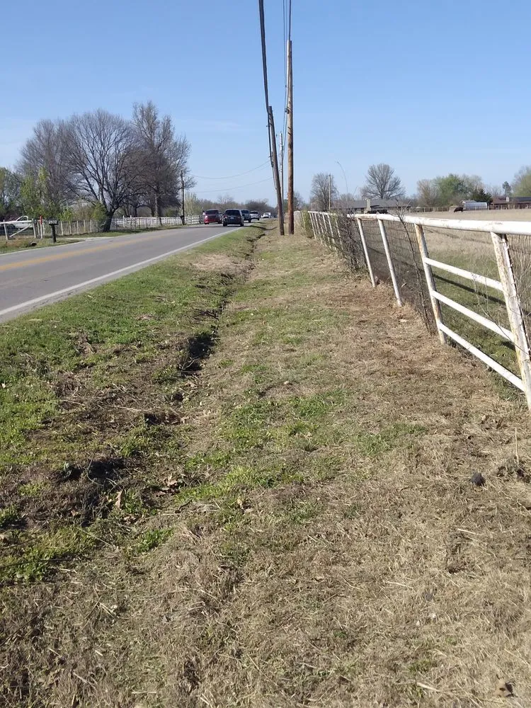 Expert outdoor landscaping experts serving Claremore, OK - Sawney Mowing Company