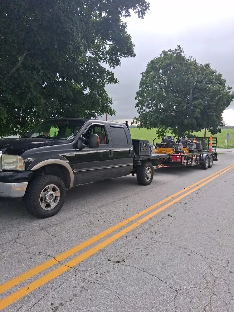 Expert outdoor landscaping experts serving Ash Grove, MO - Saws 'N' Stripes