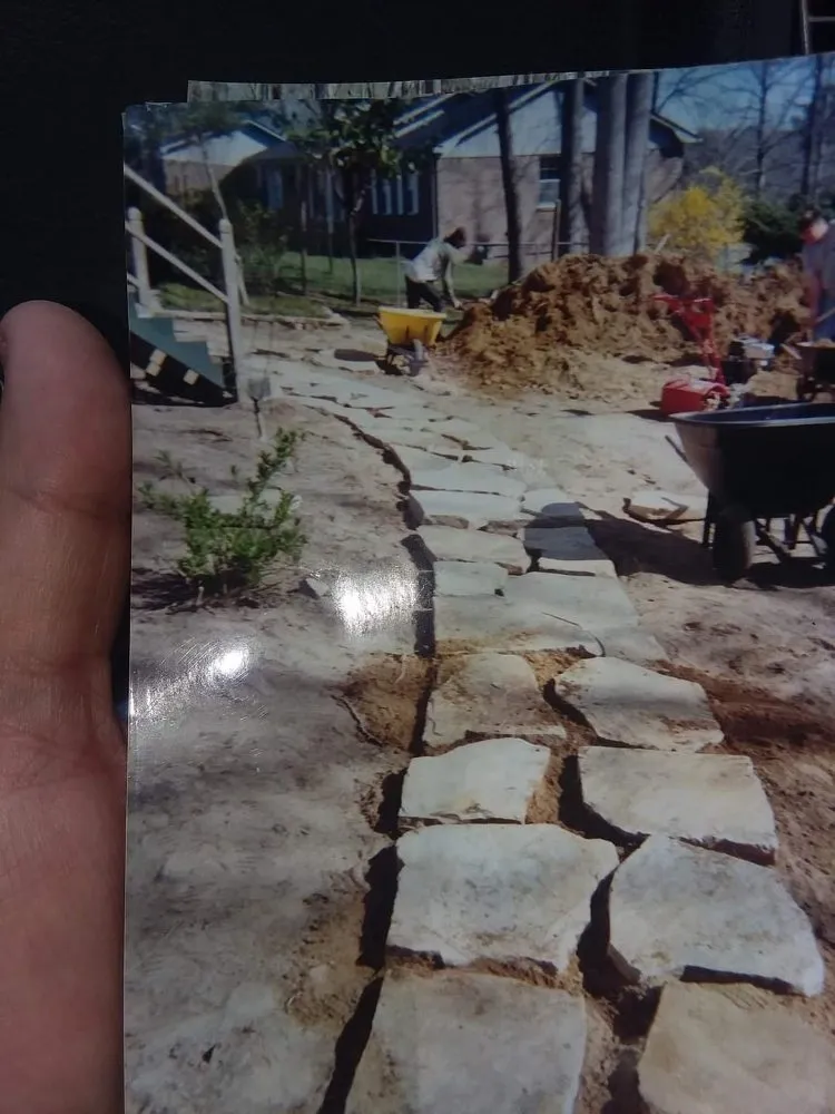 Professional landscaping services in Arab, AL - Saws Of Honor Tree And Lawn Service