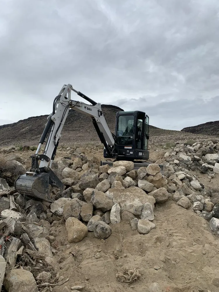 Affordable lawn mowing service experts serving Nampa, ID - Sawtooth Landworks