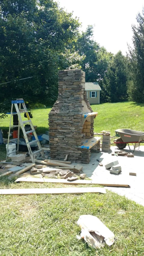 Trusted outdoor landscaping for homes in Round Hill, VA by Saxton Landscapes