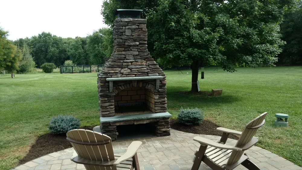 Custom landscape design for homes in Round Hill, VA by Saxton Landscapes