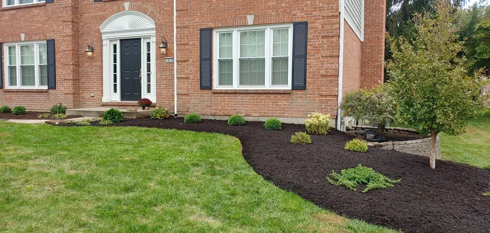 Trusted outdoor landscaping experts serving Pleasant Plain, OH - Saylor Landscape