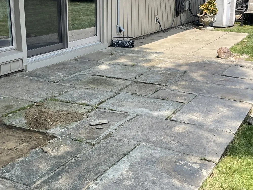 Top-rated lawn mowing service in Brunswick, OH - SB Construction