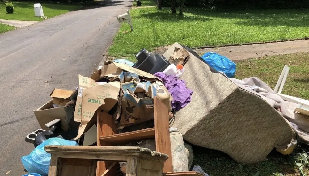 Trusted yard cleanup service for year-round maintenance in Wallingford, CT by SB Landscape Desgins