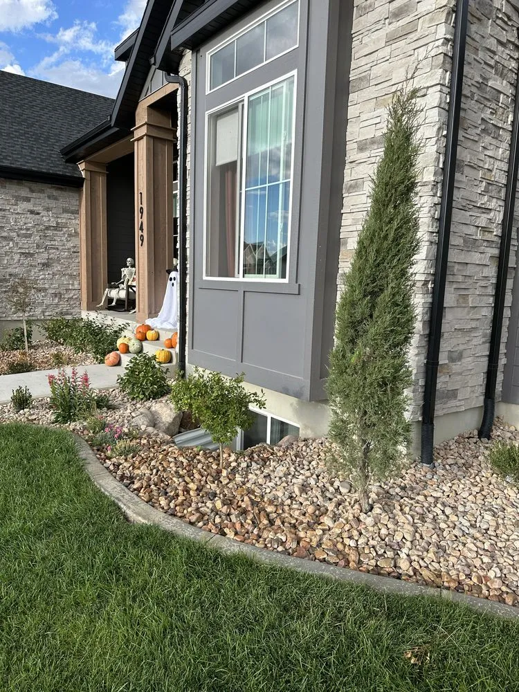 Custom yard maintenance for homes in Spanish Fork, UT by SB Landscaping