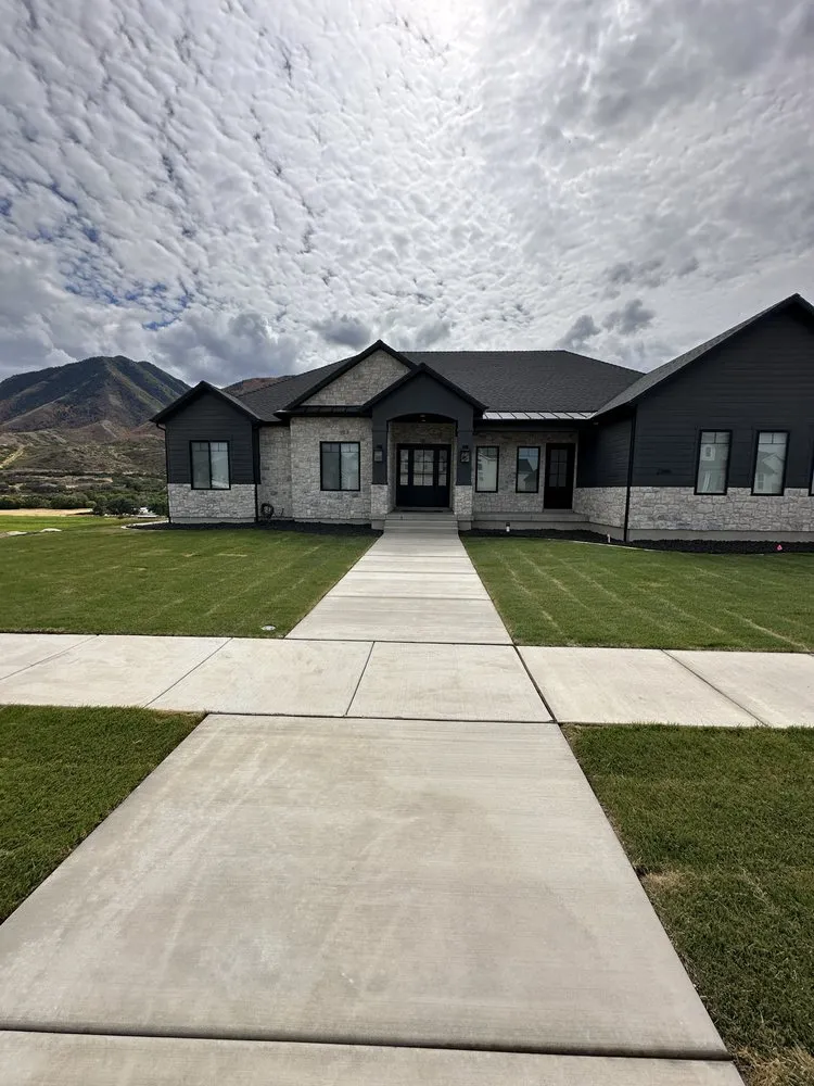Custom yard maintenance for homes across Spanish Fork, UT - SB Landscaping
