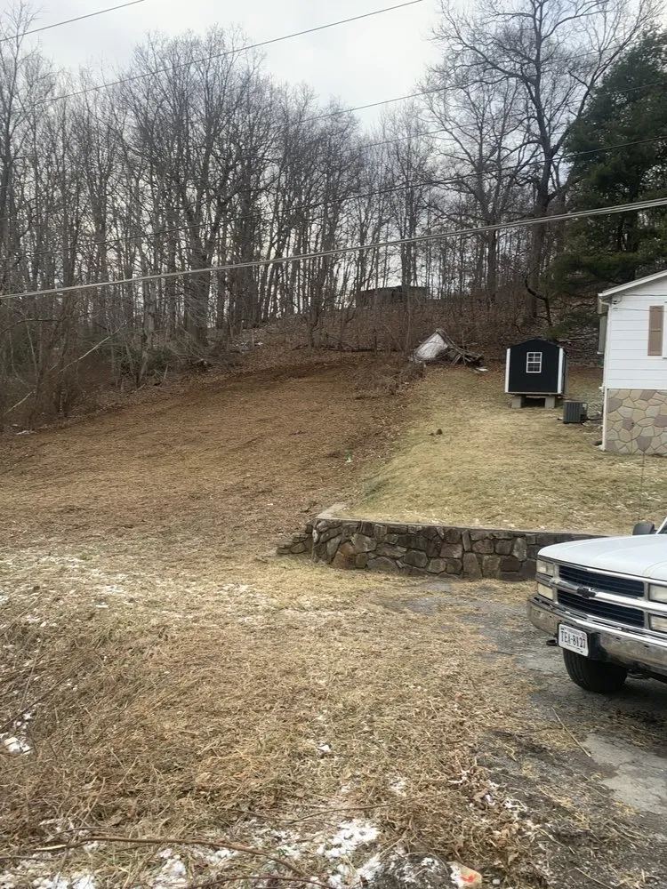 Affordable landscape installation experts serving Cedar Bluff, VA - Sb Lawncare
