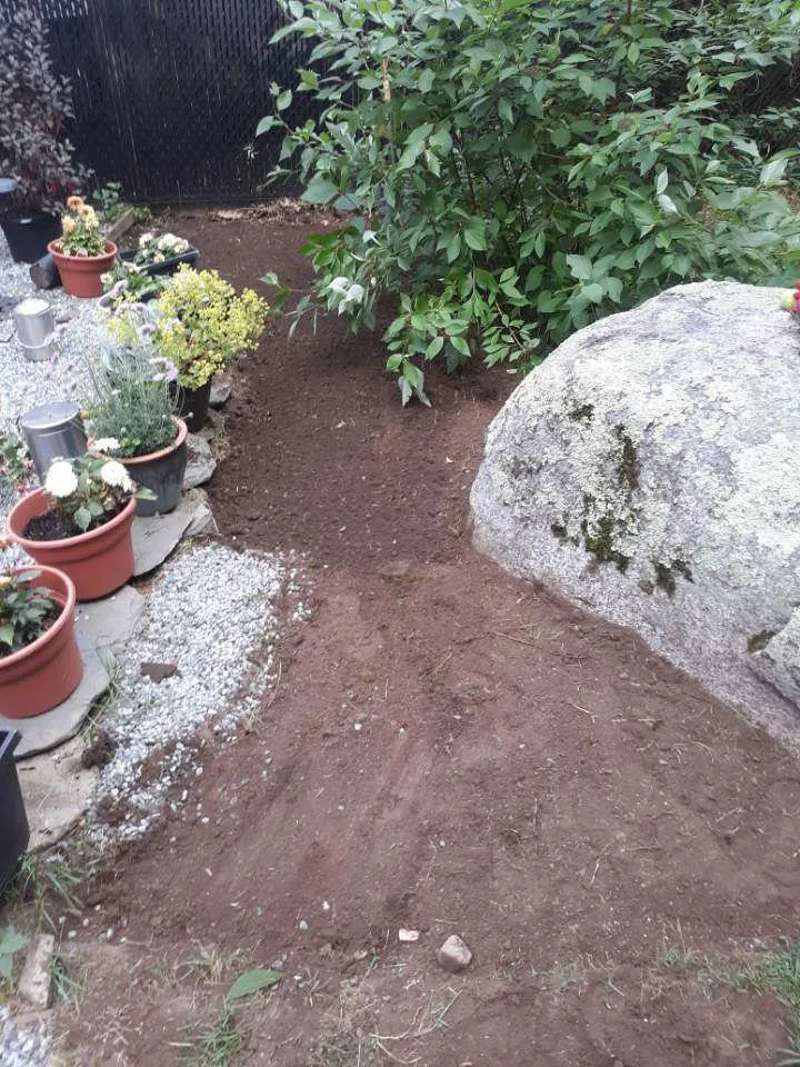 Professional lawn care service near you across Wakefield, RI - SB Scapes