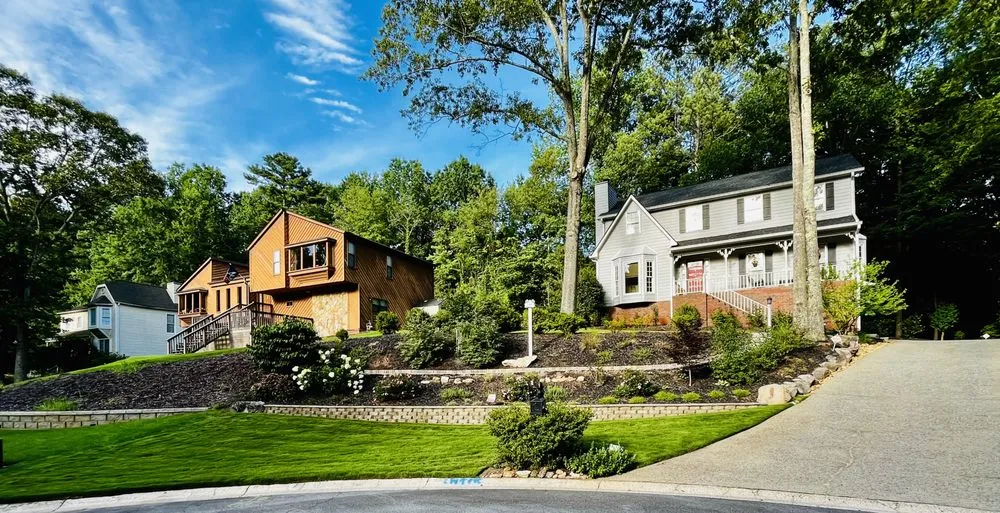 Reliable yard maintenance in Kennesaw, GA - SBS Lawn Care