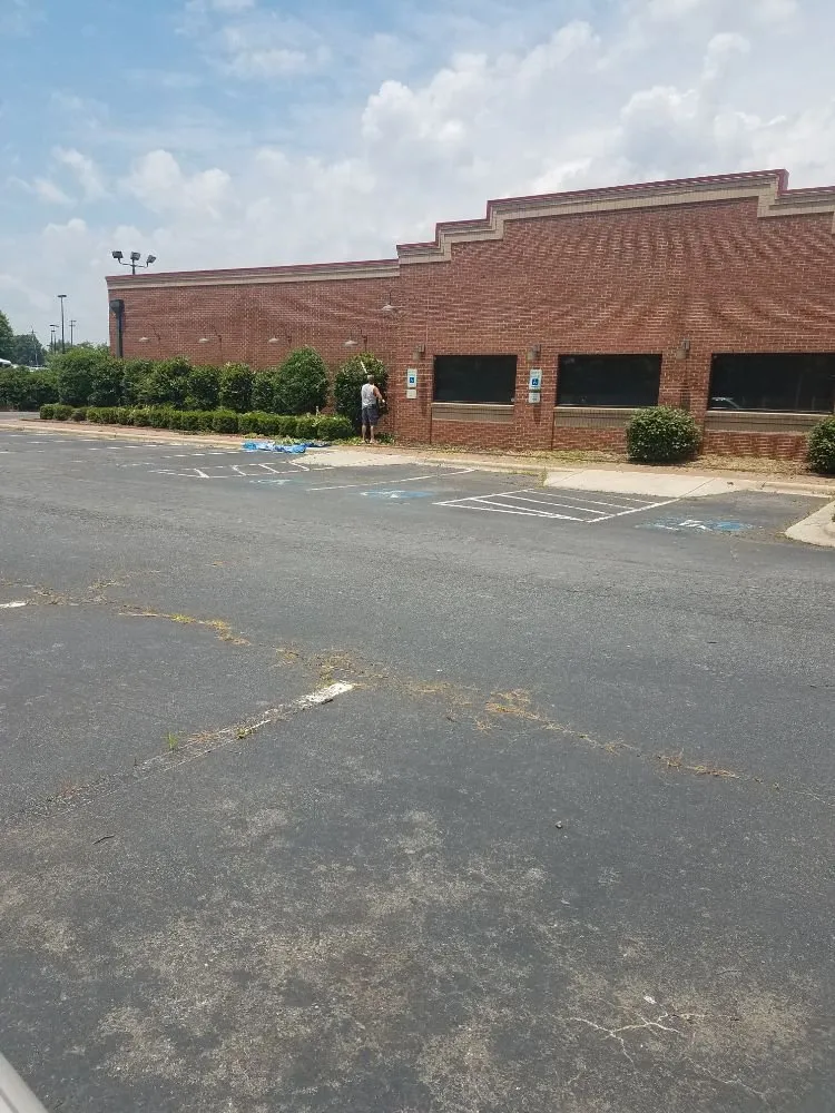 Trusted garden landscaping with custom design across Monroe, NC - SC Enterprises