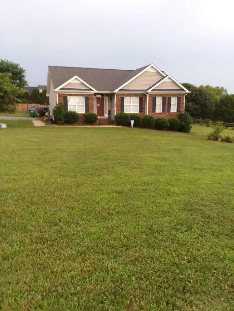 Custom lawn mowing service in Monroe, NC by SC Enterprises