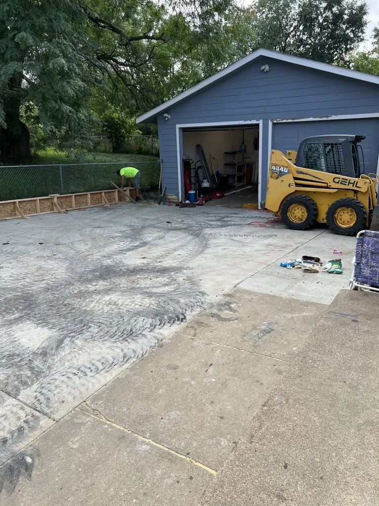 Professional yard maintenance experts serving Sioux Falls, SD - S&C General Contractors