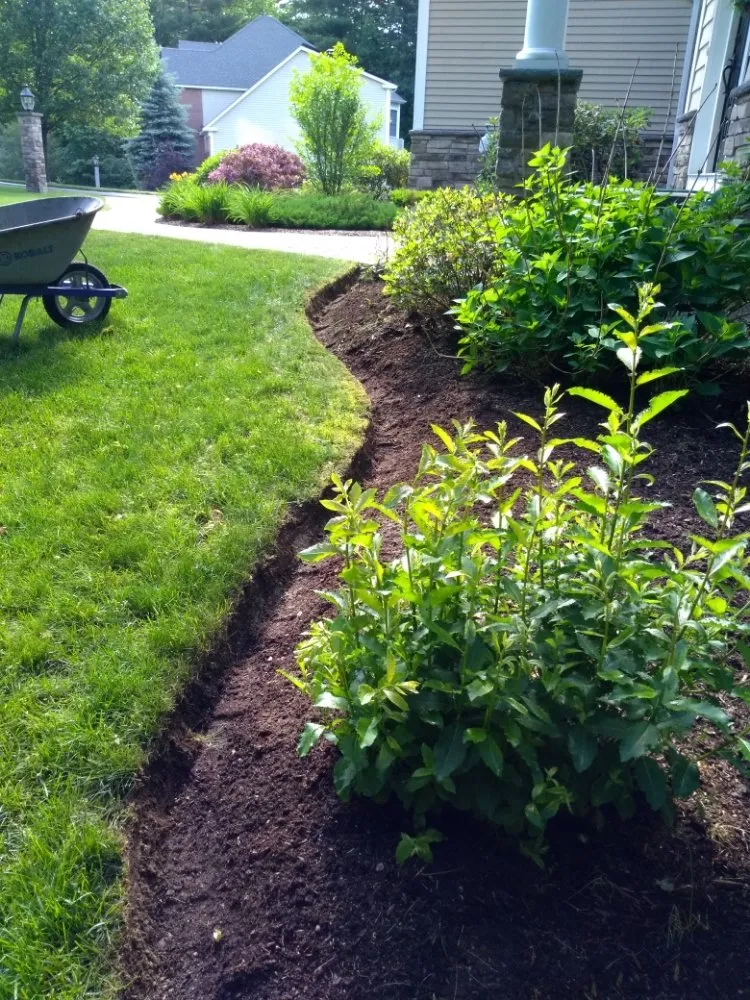 Local outdoor landscaping in Bedford, NH by SC Outdoor Services