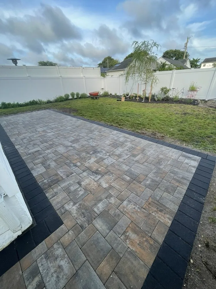 Professional lawn mowing service in West Babylon, NY - Scanapicos Landscaping & Masonry