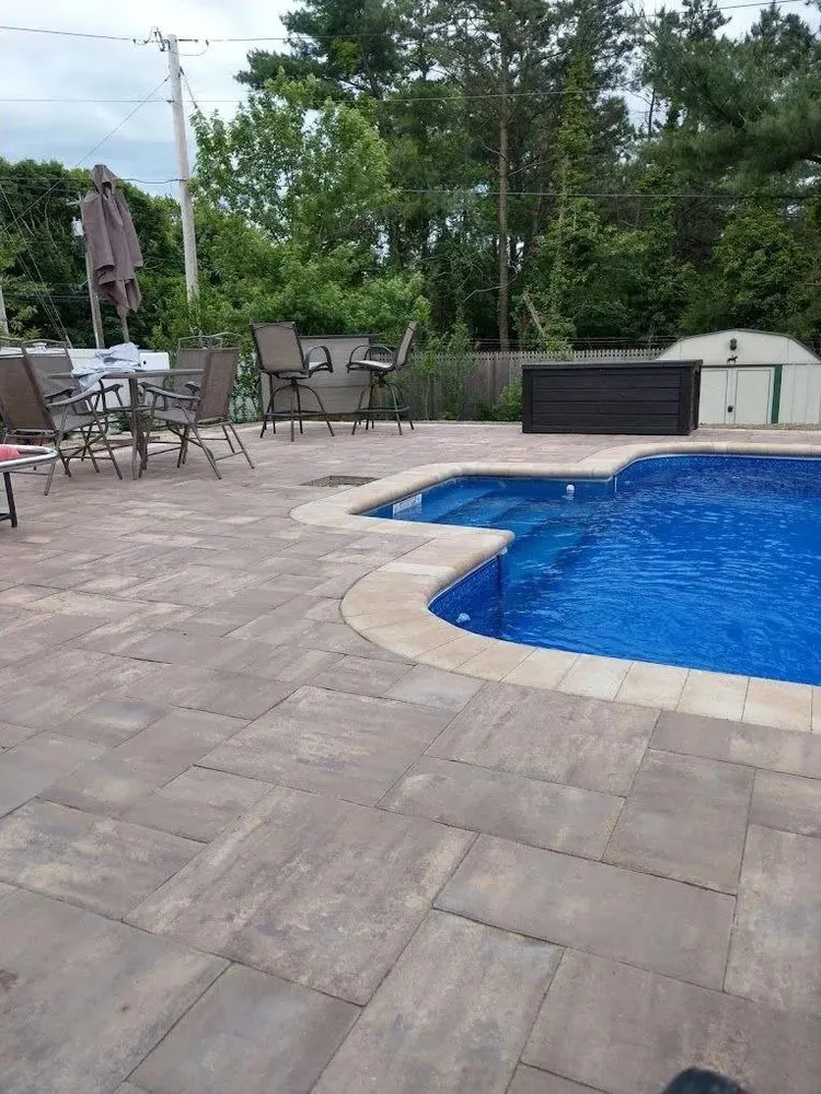 Local yard maintenance experts serving West Babylon, NY - Scanapicos Landscaping & Masonry