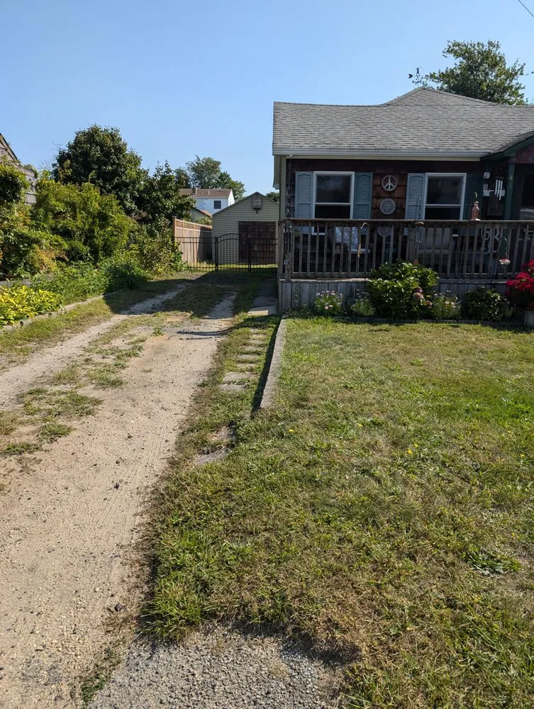 Reliable lawn mowing service in West Babylon, NY - Scanapicos Landscaping & Masonry