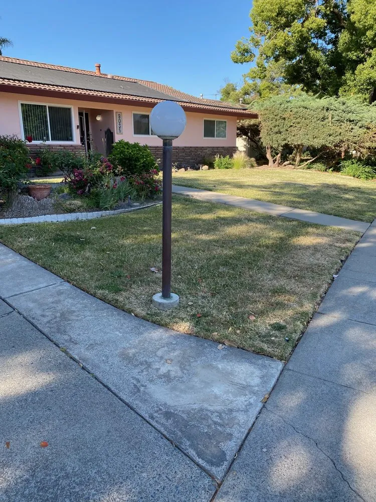 Trusted yard maintenance experts serving Elk Grove, CA - Scape Aesthetics