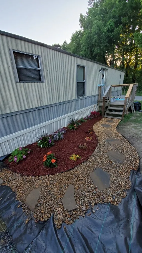 Reliable outdoor landscaping in Smithfield, VA - Scapers