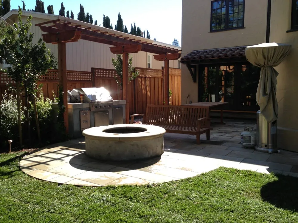 Top-rated lawn care service for homes in Half Moon Bay, CA by Scapes