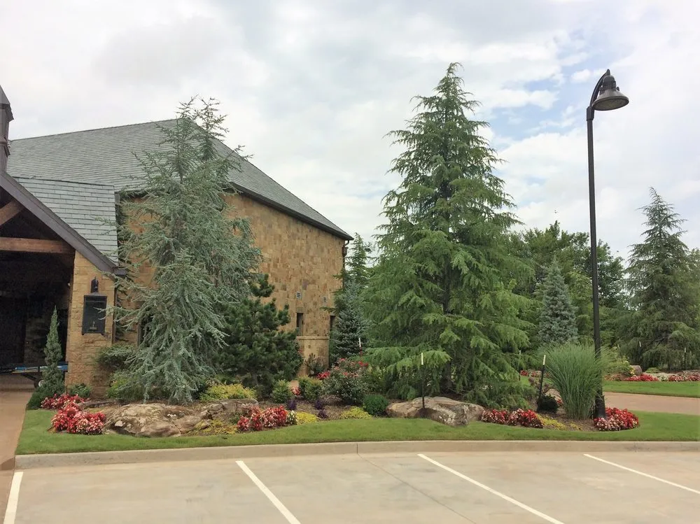 Custom landscape design experts serving Mustang, OK - Scapes