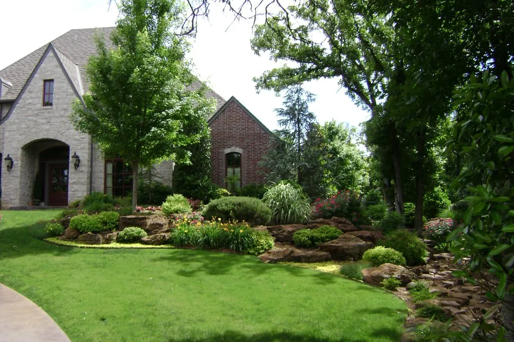 Professional landscape installation experts serving Mustang, OK - Scapes