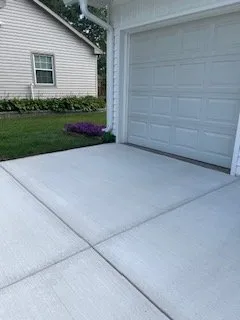 Custom landscaping services in Wheeling, IL by Scaravalle Co