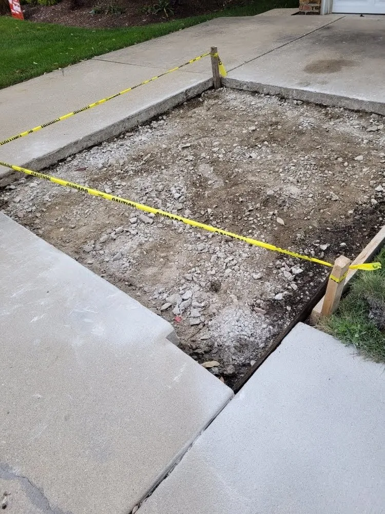 Custom residential landscaping for year-round maintenance in Wheeling, IL by Scaravalle Co