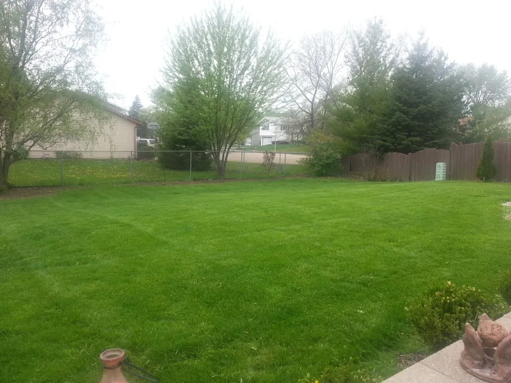Custom garden landscaping experts serving Bartlett, IL - Scardino Lanscape & Design