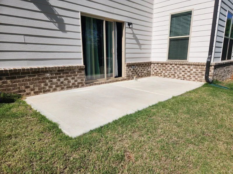 Trusted lawn care service experts serving Decatur, GA - Scarlett Services Landscaping