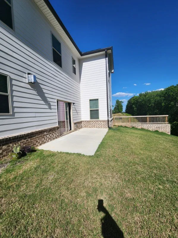 Custom lawn care service near you in Decatur, GA by Scarlett Services Landscaping