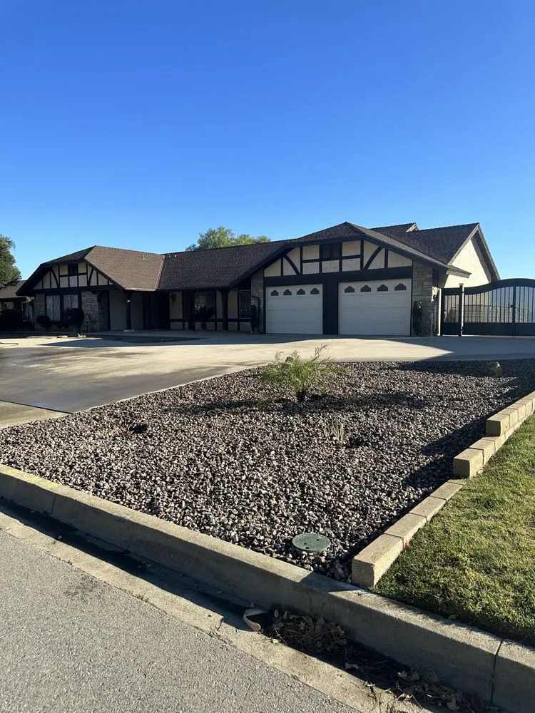 Reliable garden landscaping with custom design in Rancho Cucamonga, CA by Scarlett’s Landscape Management