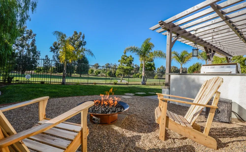 Local lawn mowing service near you in Ventura, CA by Scarlett's Landscape