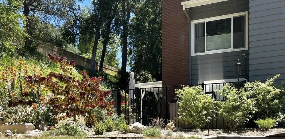 Local landscaping services experts serving Ventura, CA - Scarlett's Landscape