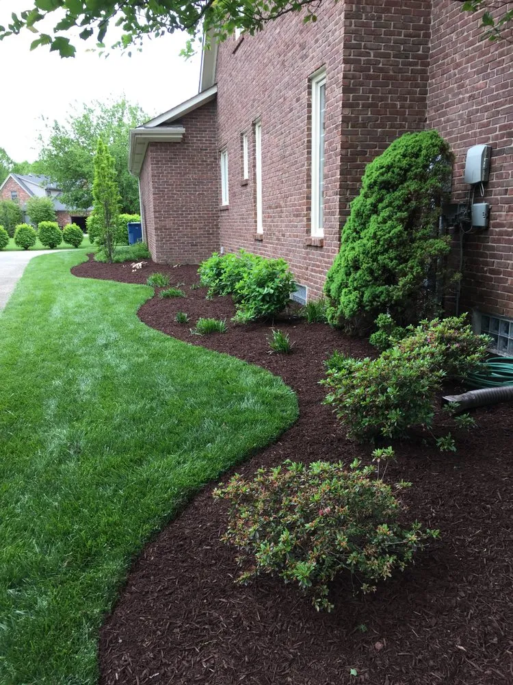 Professional outdoor landscaping for homes in Prospect, KY by Scearce Lawncare
