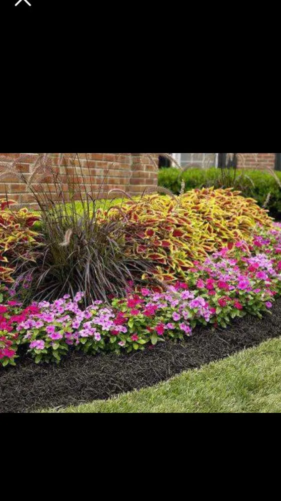 Custom garden landscaping in South Plainfield, NJ by Scenic Creations