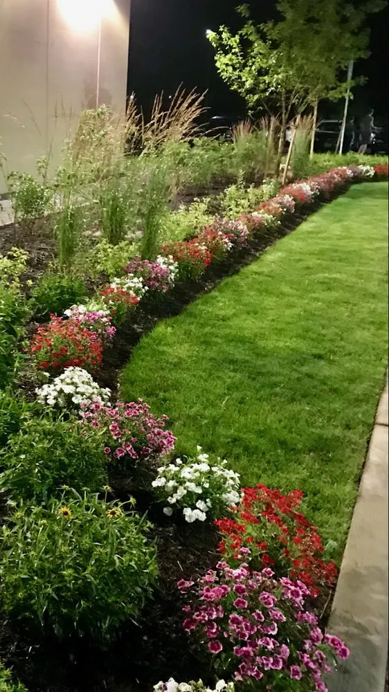 Local yard cleanup service in South Plainfield, NJ - Scenic Creations