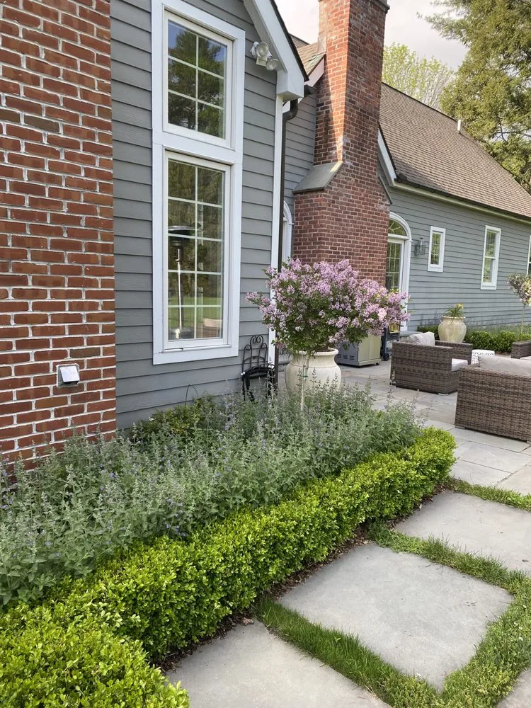 Affordable lawn care service in Norwalk, CT by Scenic Designs