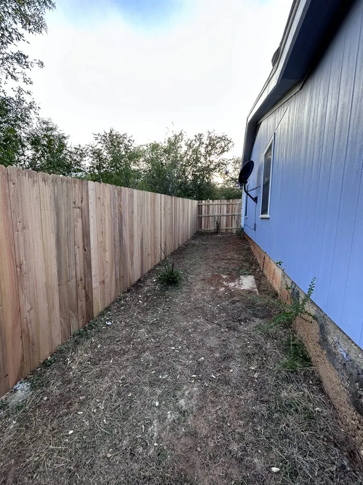 Expert yard maintenance for beautiful yards in San Antonio, TX by Scenic Designs