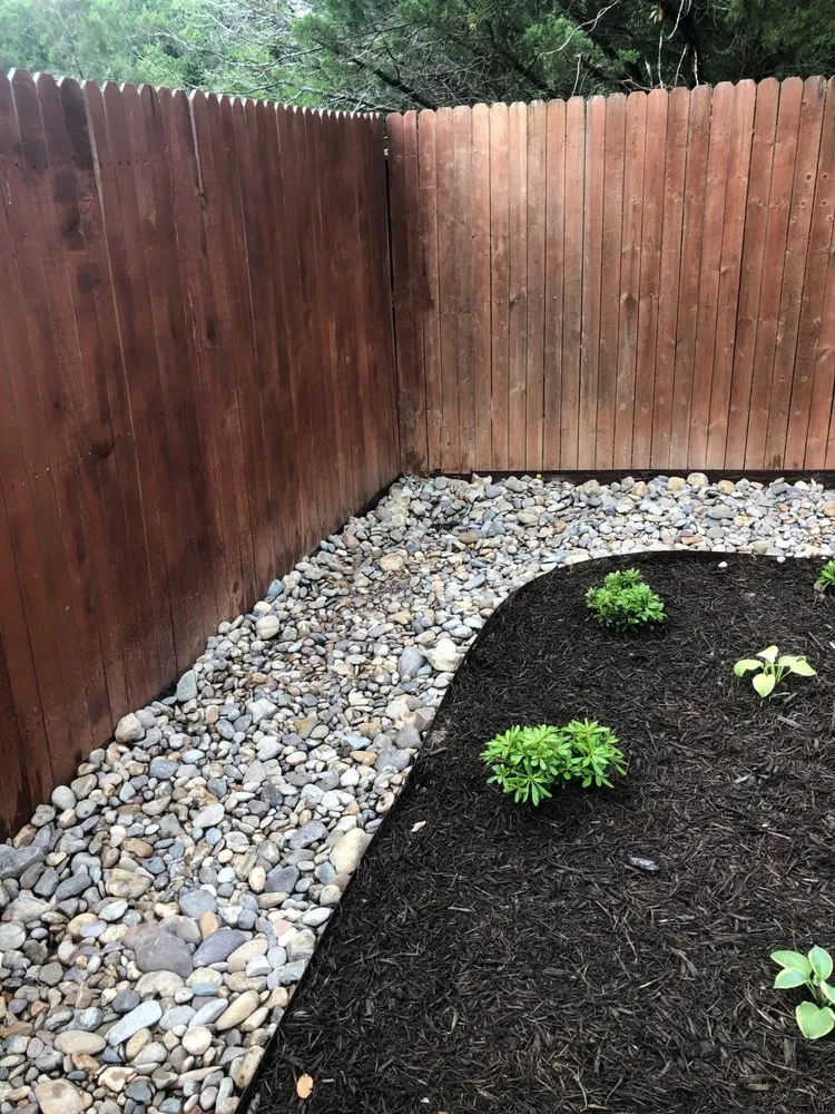 Top-rated yard cleanup service experts serving San Antonio, TX - Scenic Elegance Landscaping