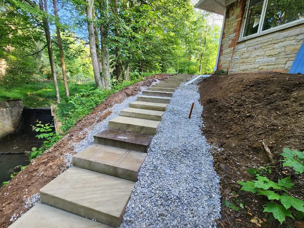 Affordable landscaping services experts serving Kirtland, OH - Scenic-FX Landscape Construction