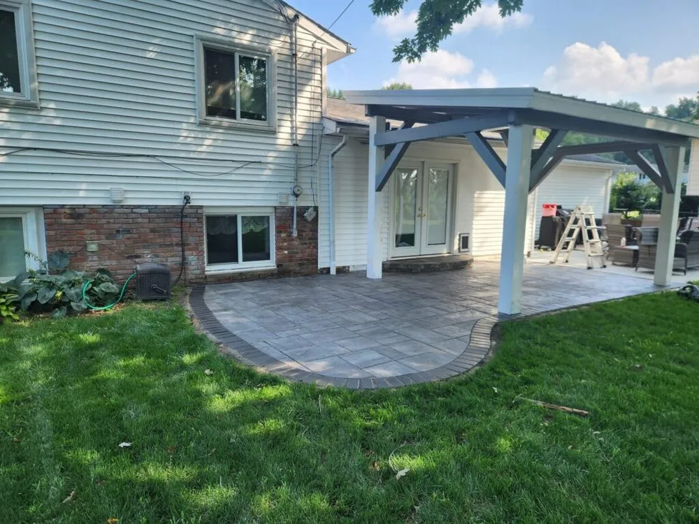 Custom landscape design in Kirtland, OH - Scenic-FX Landscape Construction