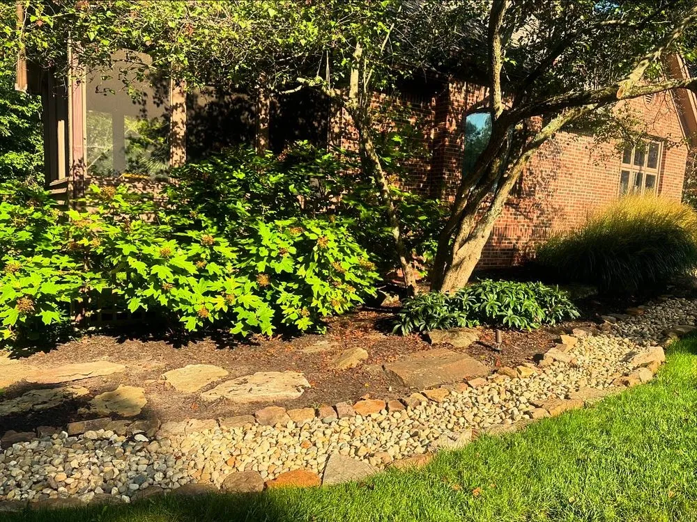 Professional yard maintenance in Indianapolis, IN by Scenic Green