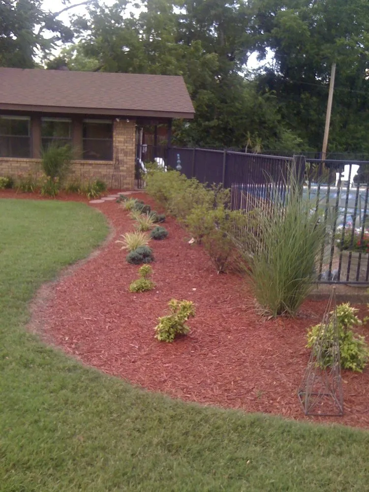 Expert landscaping services for residential properties across Russellville, AR - Scenic Landscaping