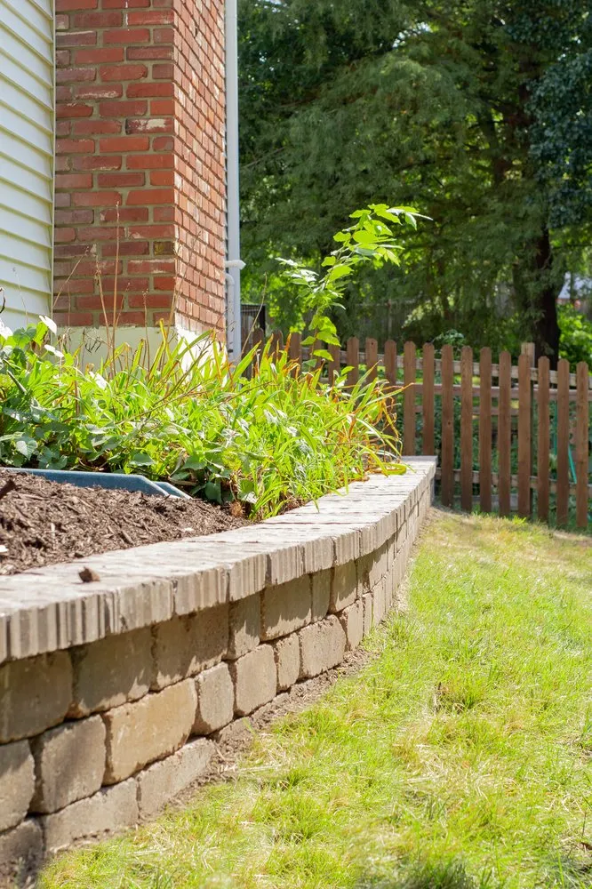 Affordable yard maintenance experts serving Grandview, MO - Scenic Lawns & Hardscapes